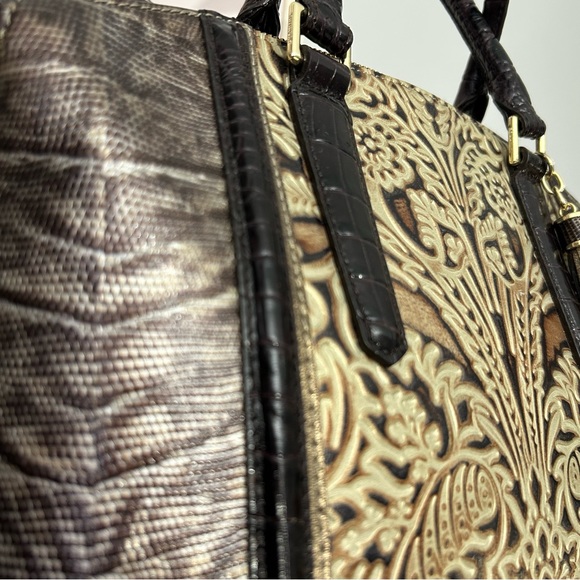 ❌SOLD❌Brahmin Duxbury Gold Bel Canto Satchel - Picture 3 of 14